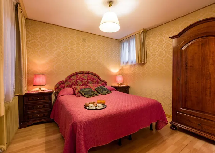 Lover\'S Nest In San Marco Square