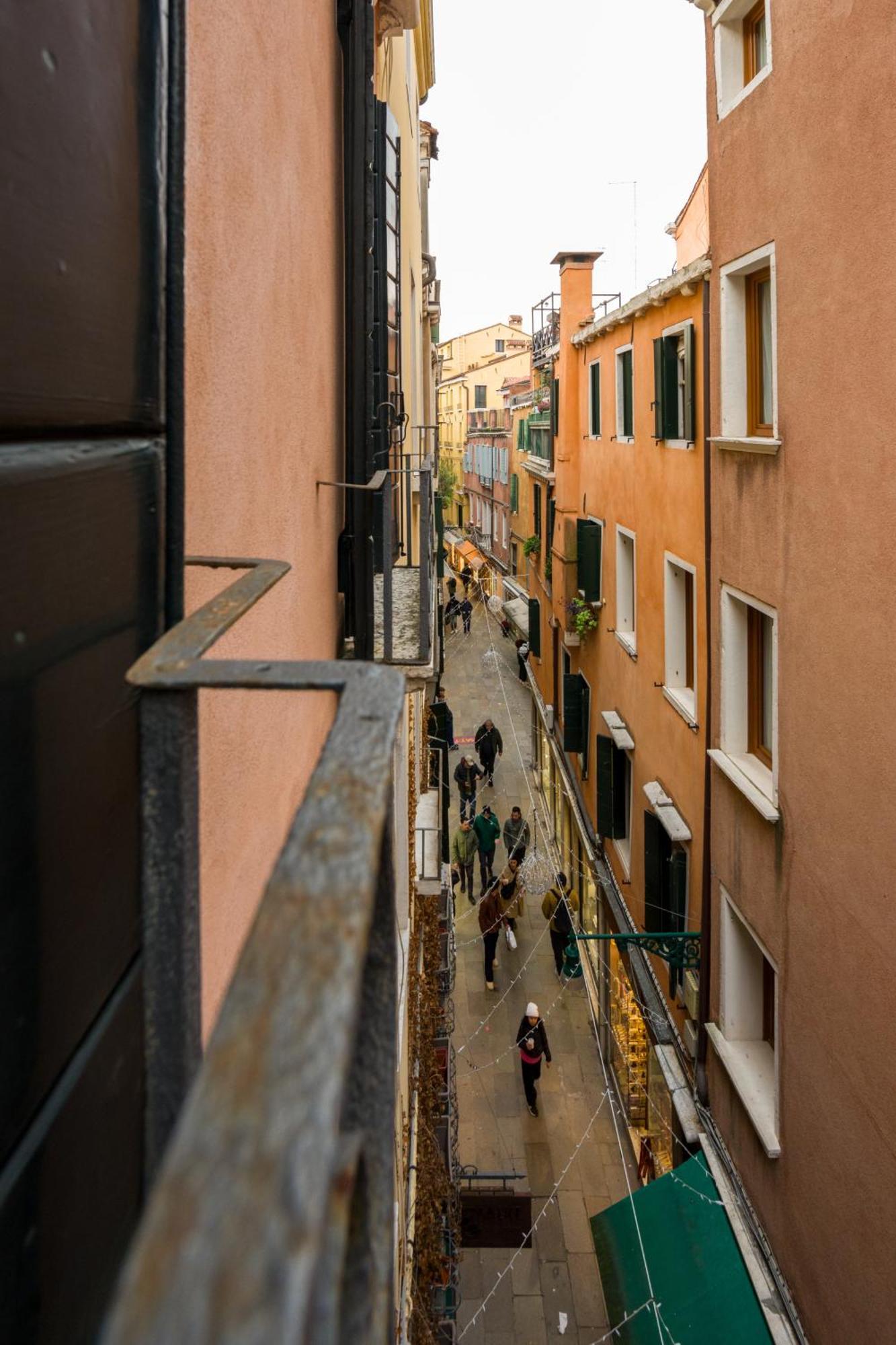 Lover's Nest In San Marco Square Appartamento